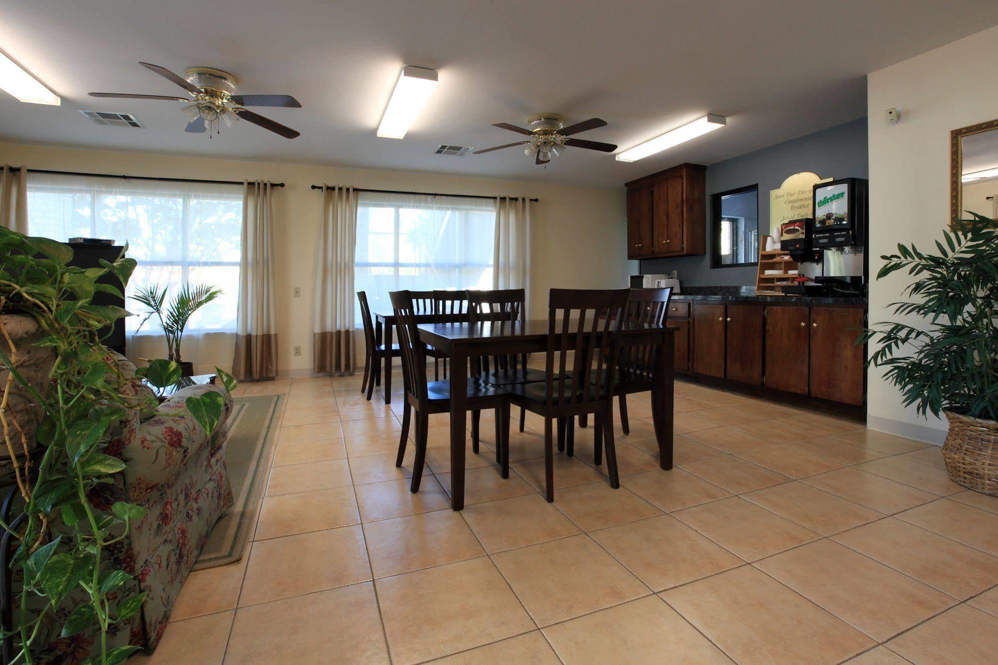 Brentwoodinn&Suites Glen Allen İç mekan fotoğraf